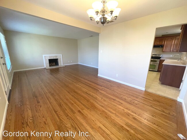 Building Photo - 3 br, 2 bath House - 331 Altamont Drive