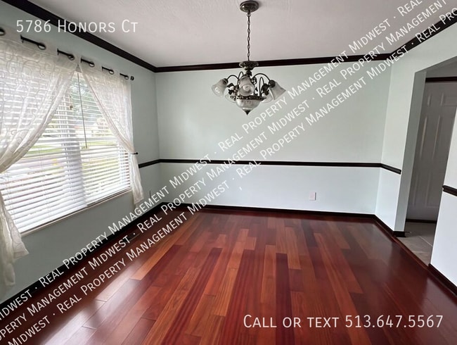 Building Photo - 5786 Honors Ct
