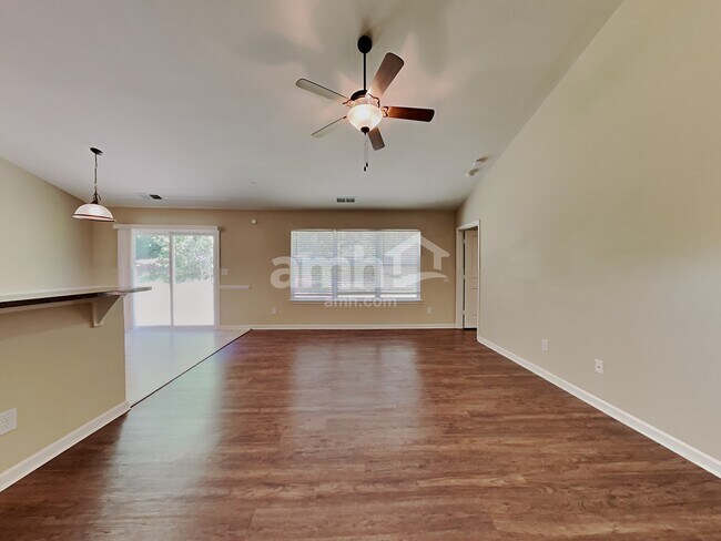 Building Photo - 3811 Broadview Lane