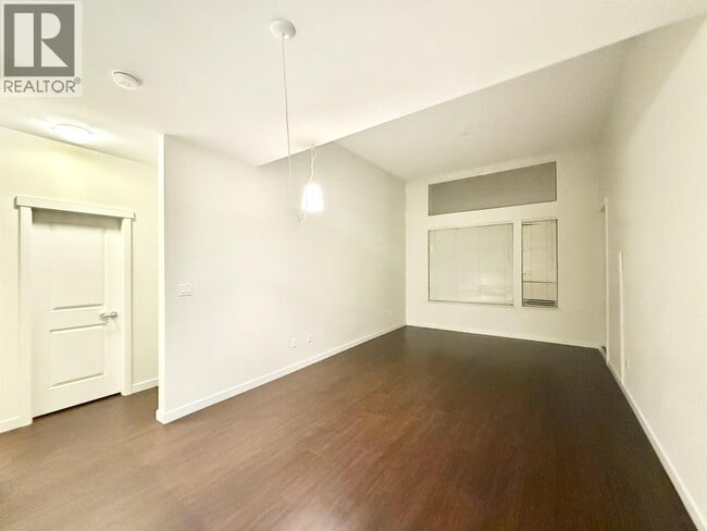 Building Photo - 3163 Riverwalk Ave