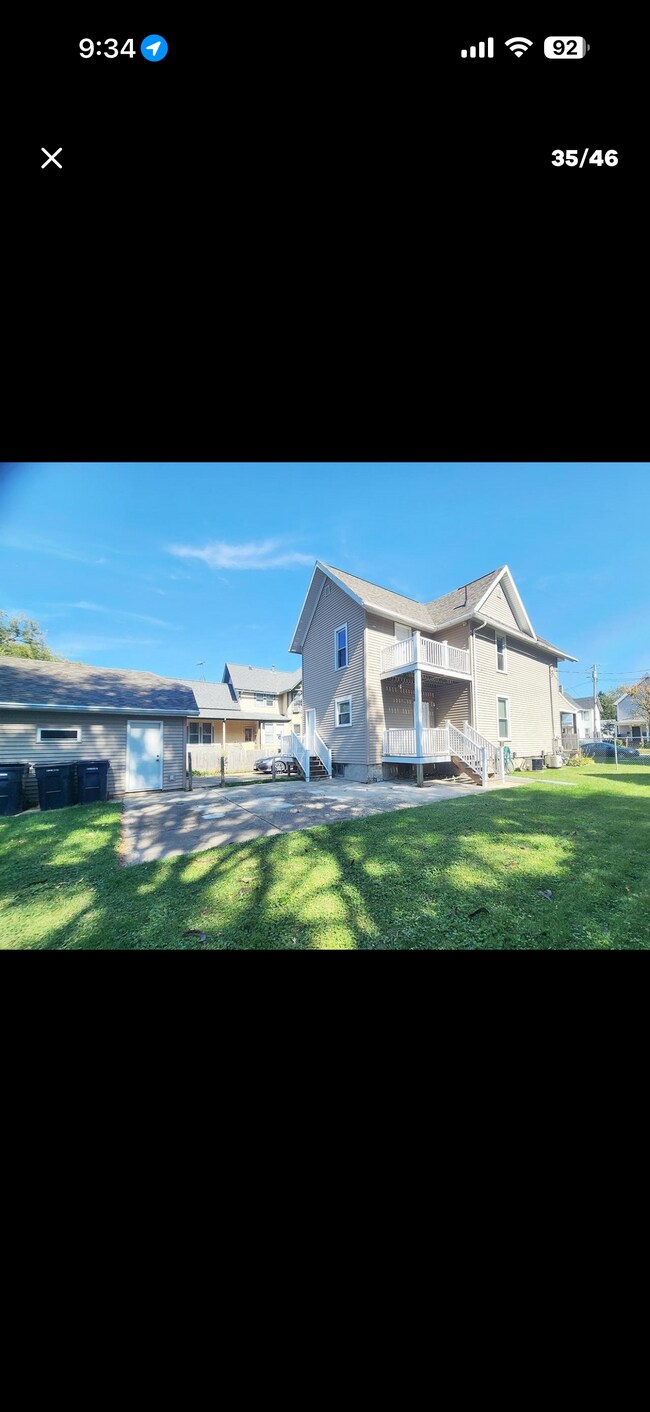 Foto del edificio - 455 N Terrace St