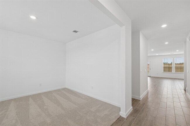 Foto del edificio - 6206 Bayou Birch Ln