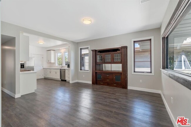Building Photo - 4119 Berenice Ave