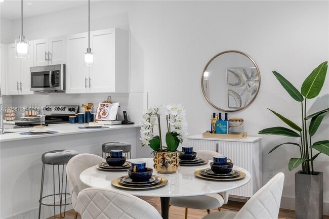 Building Photo - 7311 Ivory Spg Wy