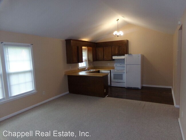 Building Photo - 2 br, 2 bath House - 2691 Forbes Drive