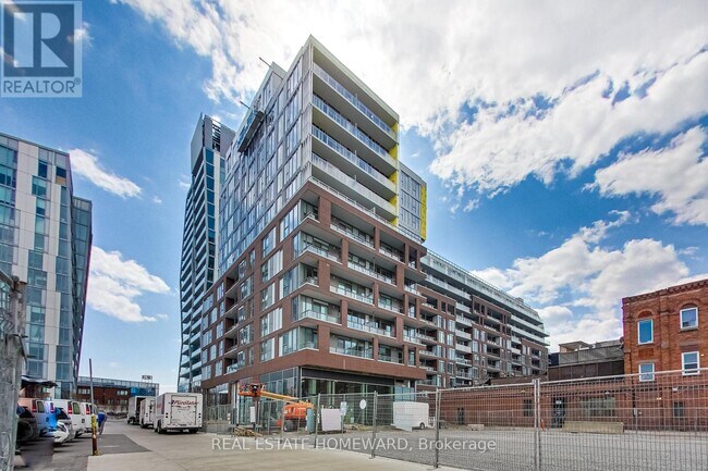 Building Photo - 30 Baseball Pl