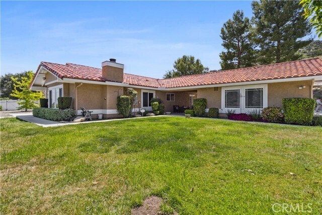 Foto del edificio - 30120 Hasley Canyon Rd