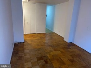 Building Photo - 1260 21st St NW