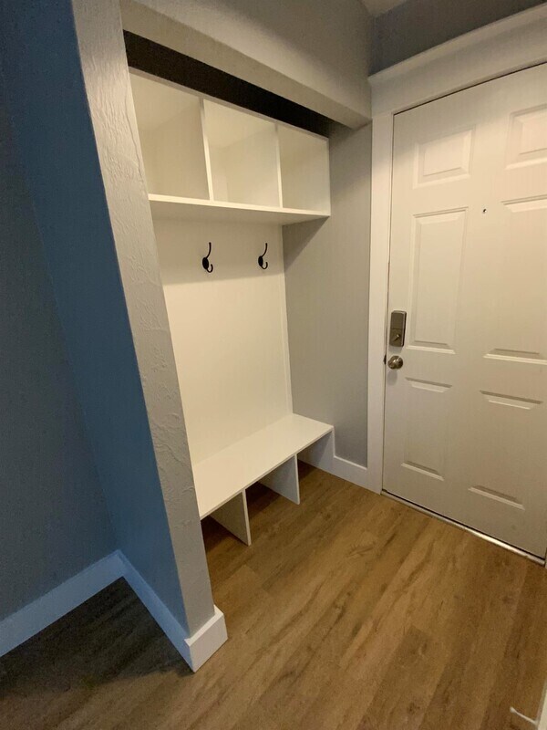 15 Pepperwood Ct, Glen Carbon, IL 62034 Condo for Rent in Glen Carbon