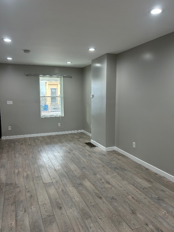 Building Photo - 6317 N Norwood St