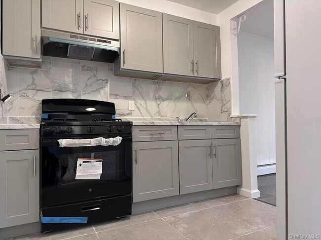 Foto del edificio - 81-05 149th Ave