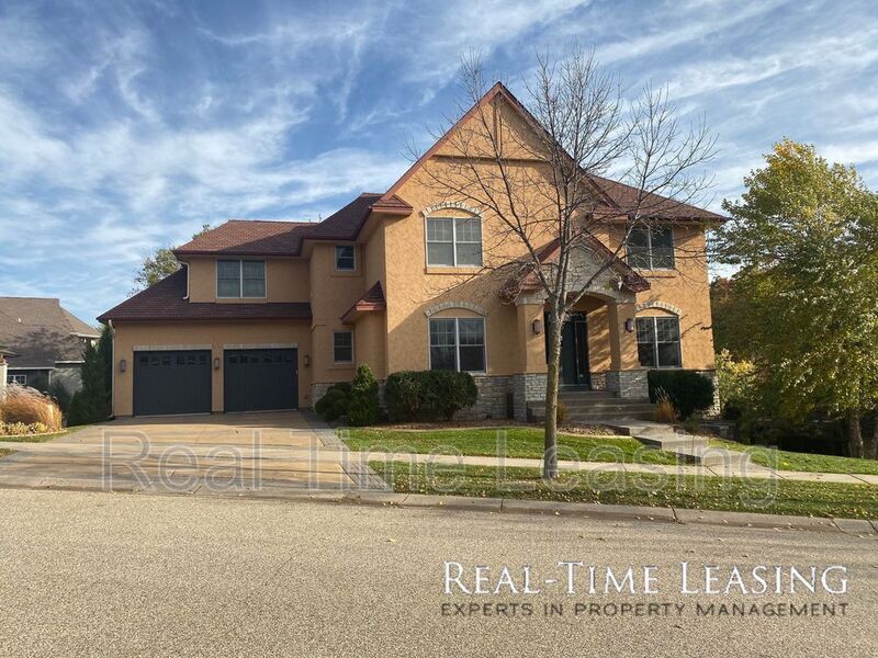 15600 51st Ave N, Minneapolis, MN 55446 House Rental in Minneapolis, MN