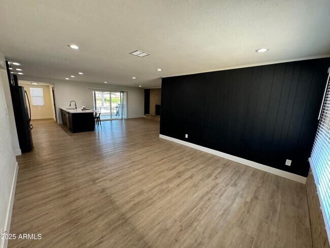 Foto del edificio - 2115 S Stanley Pl