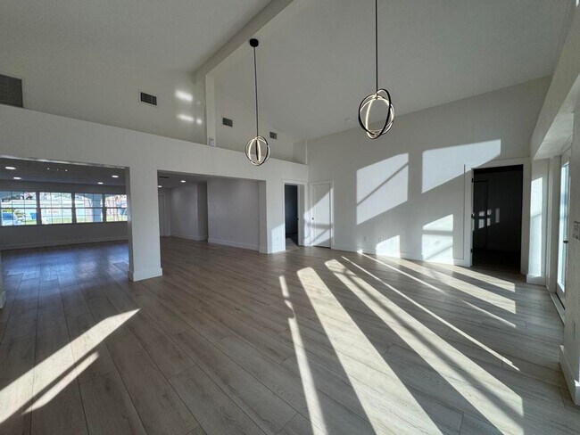 Foto del edificio - 2/2 plus Bonus Room in Ormond By the Sea