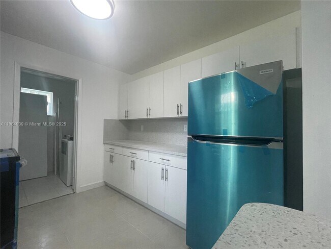 Foto del edificio - 2260 NW 61st St