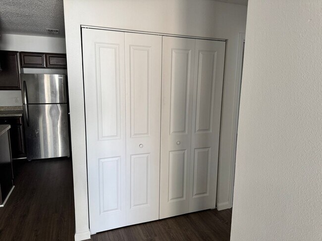 Building Photo - Charming 2BR Duplex in Ocala