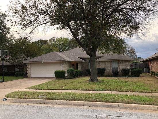 Foto del edificio - 2603 Bayberry Ln