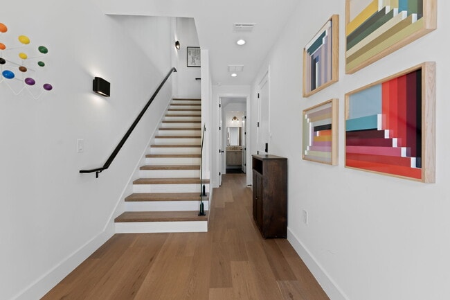 Foto del edificio - 2502 N Highland Ave