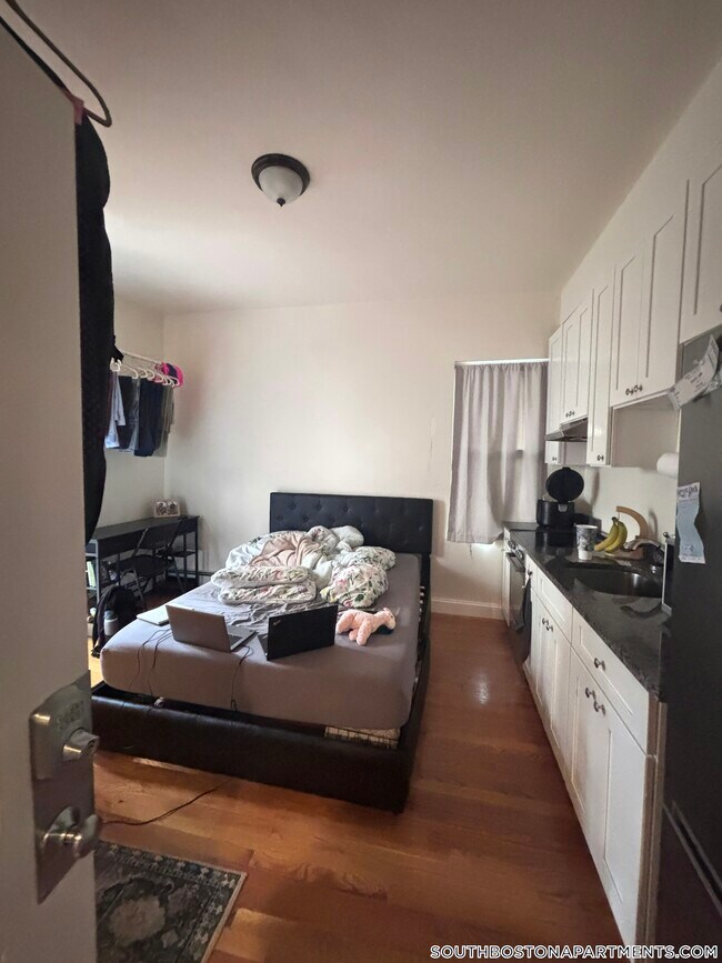 Foto del edificio - 501 E Broadway