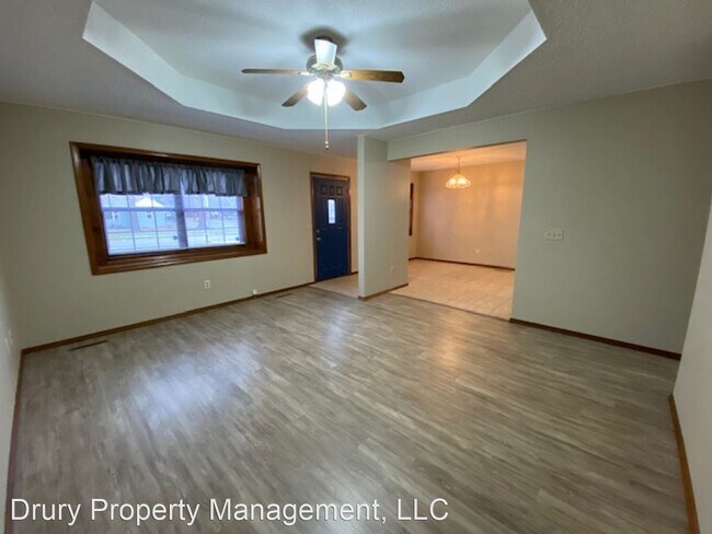 Foto del edificio - 3 br, 2 bath House - 1686 E. Dale Street