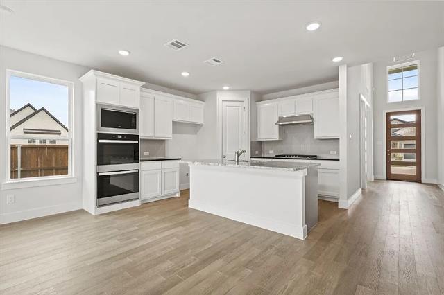 Building Photo - 3821 Ablon Trail