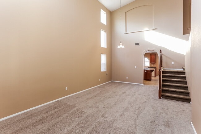 Foto del edificio - 408 Orchid Oasis Ave