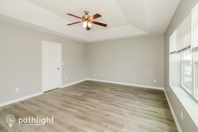 Building Photo - 1055 Allendale