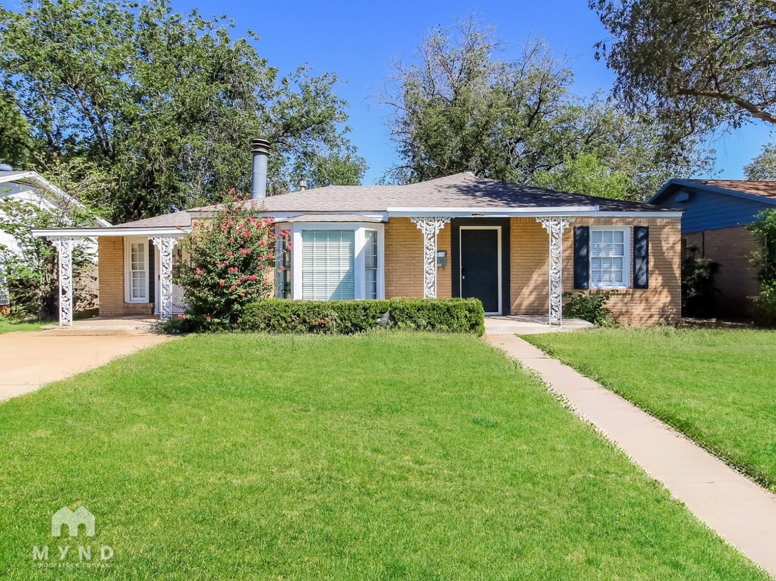 Foto principal - 2204 31st St