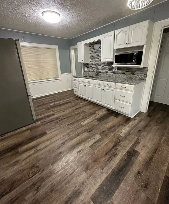 Building Photo - 3 Bedroom 1 Bath Home