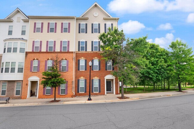 Photo - 9502 Lee Ct House