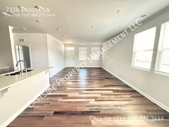 Foto del edificio - 2328 Kasota Ln