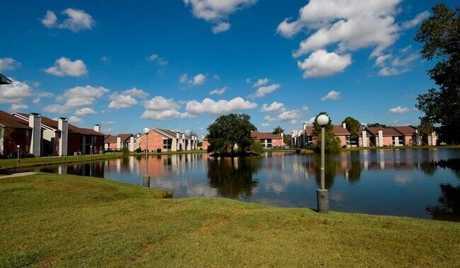 Foto del edificio - 12400 Jefferson Hwy