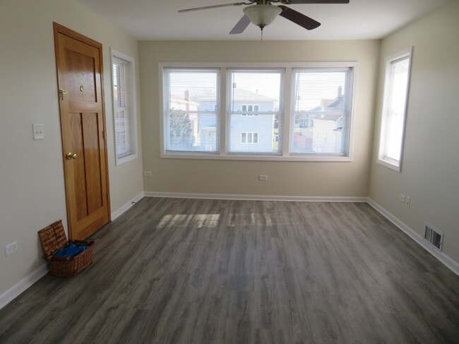 Foto del edificio - 118 N 12th Ave