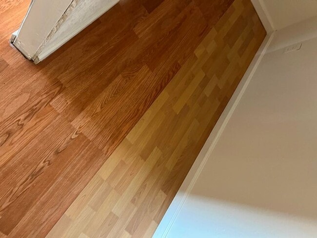 Building Photo - 1 br, 1 bath House - 565 #B H STREET