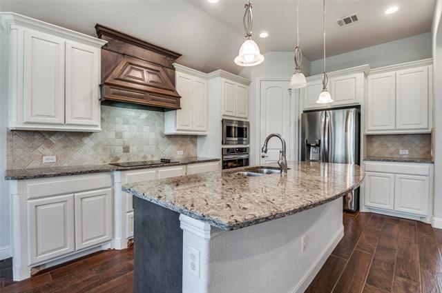 Building Photo - 426 Summer Grove Dr