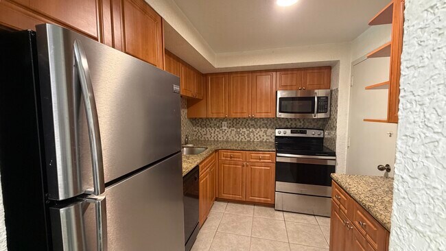 Foto del edificio - 9125 SW 77th Ave