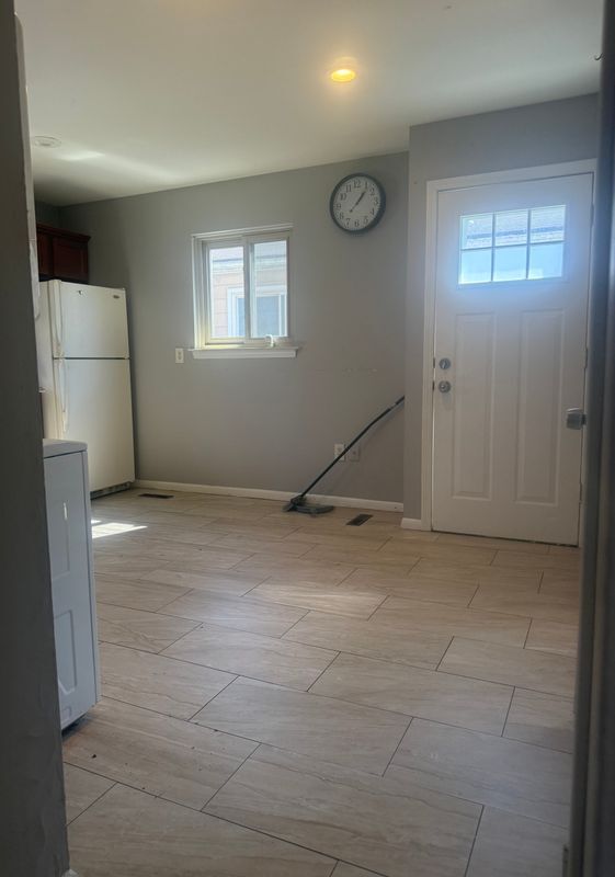 Foto del edificio - 4631 Ziegler St