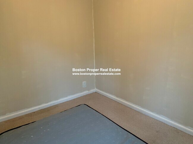 Building Photo - 96 St Botolph St