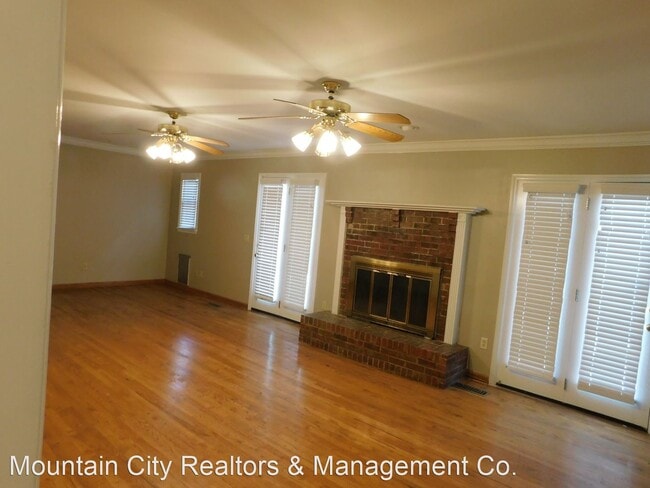 Building Photo - 4 br, 3 bath House - 4838 Rolling Meadows ...