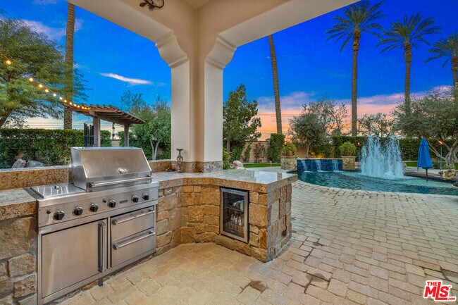 Foto del edificio - 81945 Elynor Ct