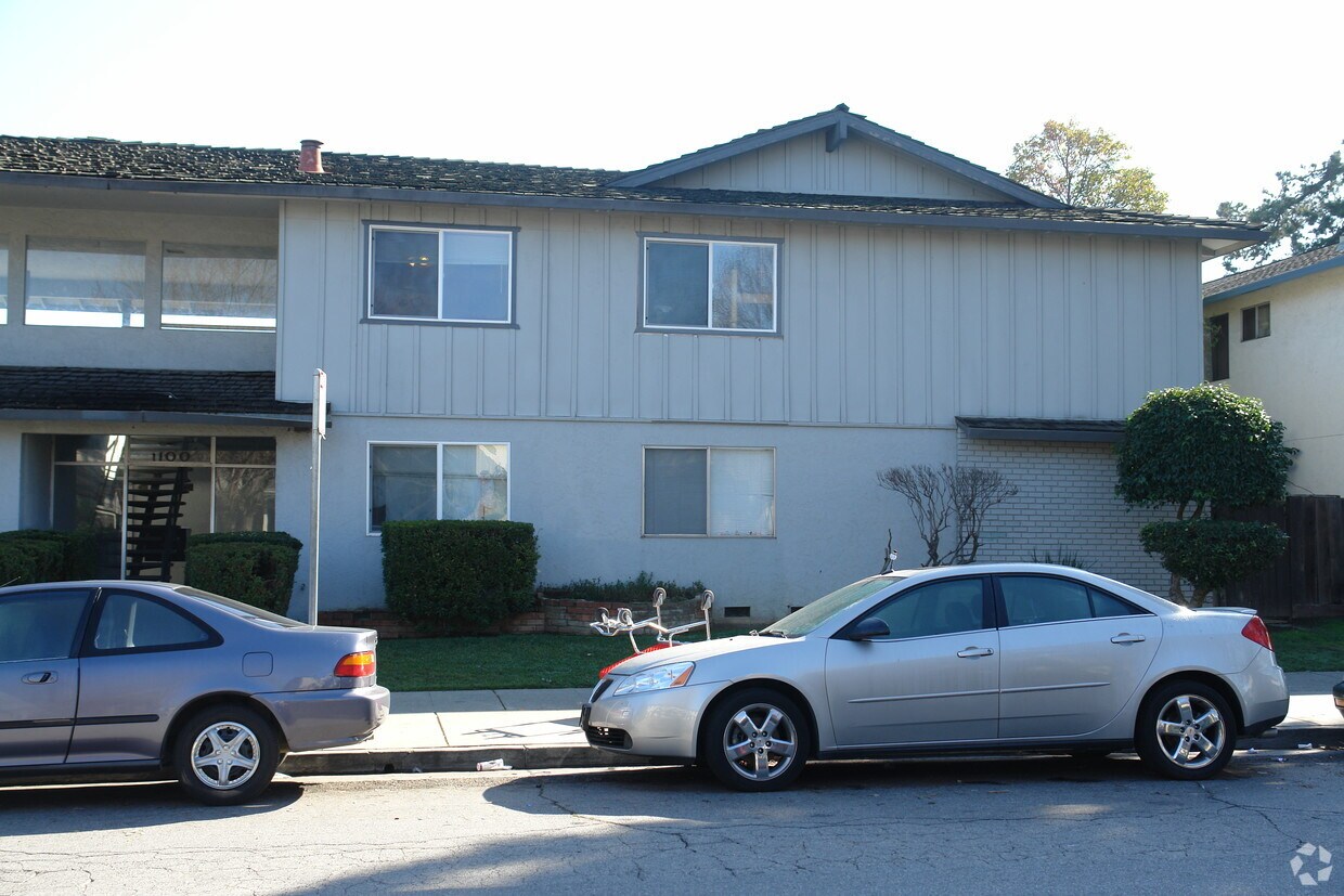 Foto del edificio - 1100 Oakmont Dr
