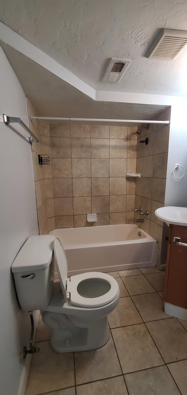 Building Photo - 4694 S Lemonwood Cir