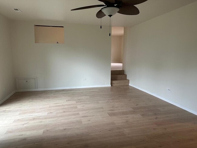 Foto del edificio - 6819 Prairieview Ave