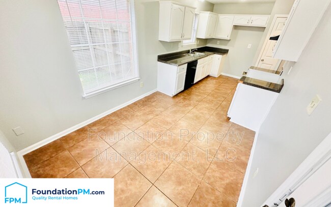 Foto del edificio - 8416 Bridge Creek Dr