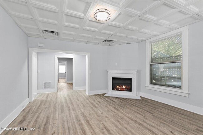 Foto del edificio - 2150 Park St