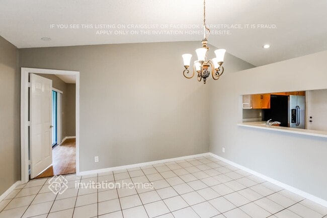 Foto del edificio - 8029 W Country Club Blvd