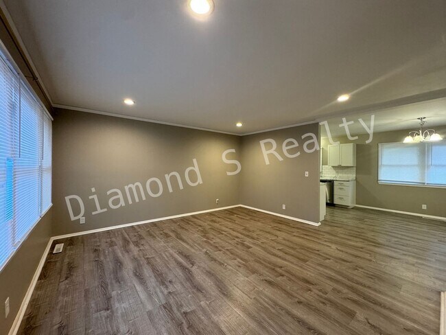 Foto del edificio - 2202 S Prospect Ct