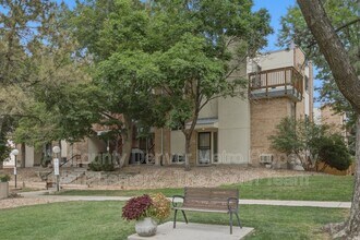 Building Photo - 2835 S Monaco St Pkwy