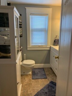 Bath - 637 N 3rd St