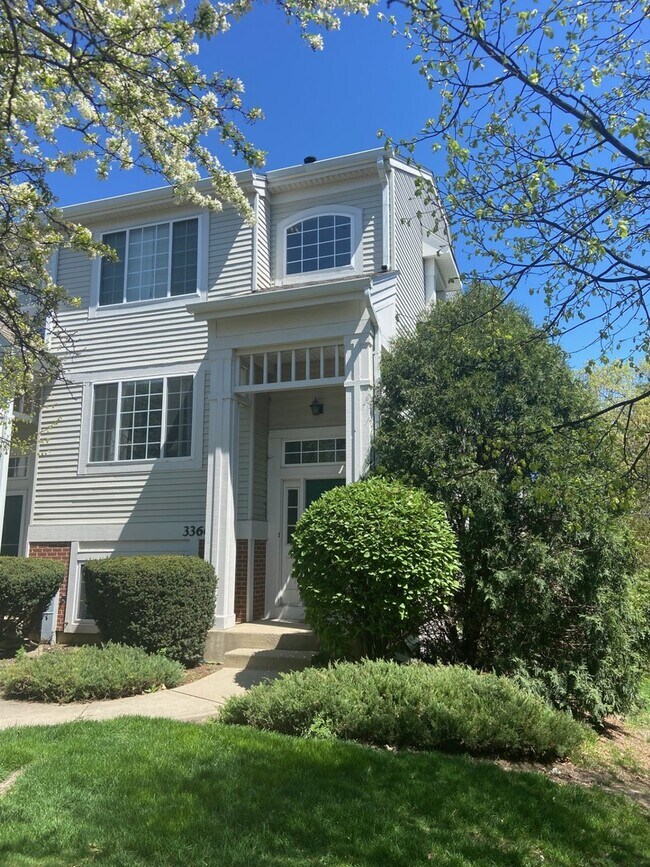 Foto del edificio - 3366 Ravinia Cir